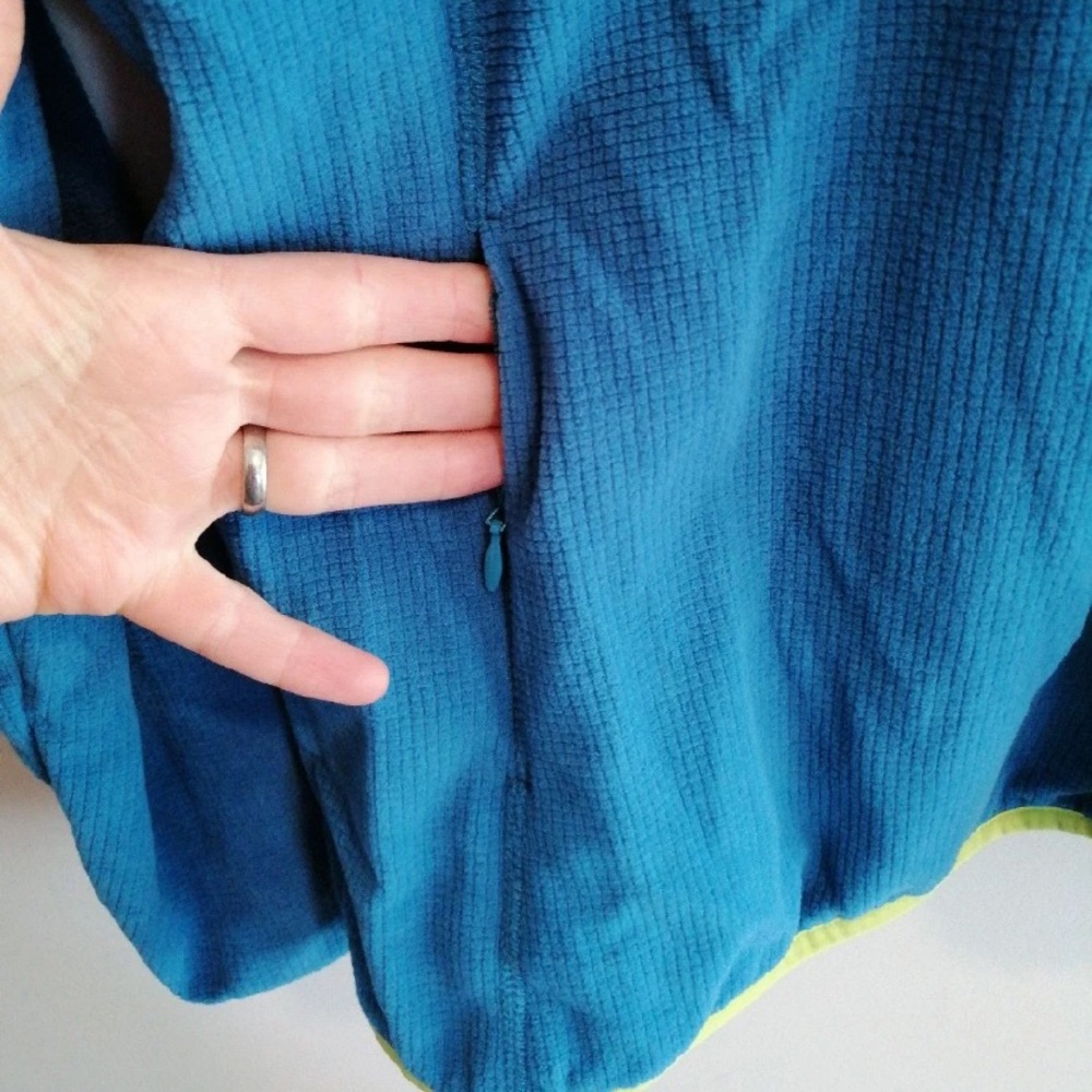 Fleece waffle pullover - Picture 2 of 3